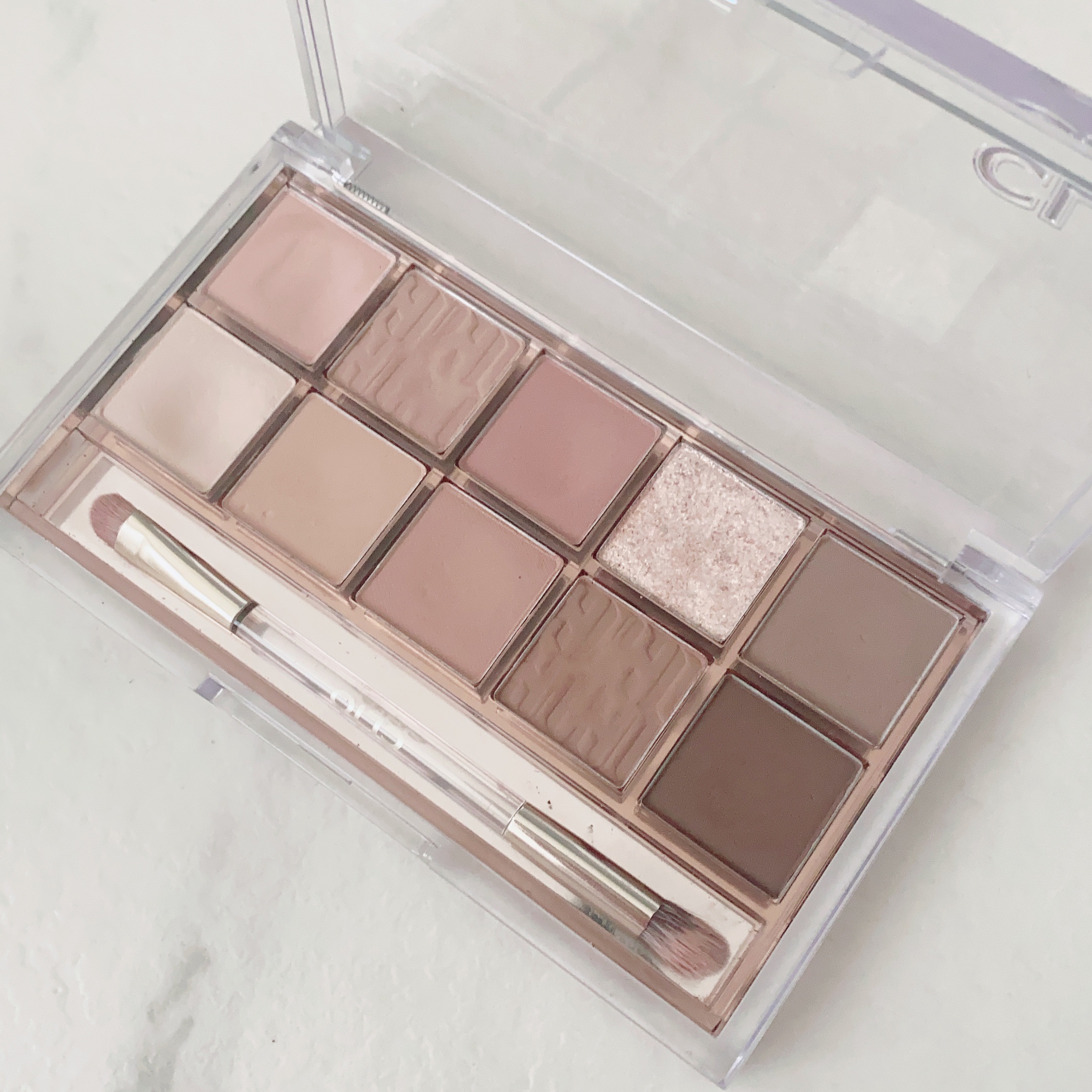 プロ アイ パレット 11 WALKING ON THE COSY ALLEY/CLIO/アイシャドウパレットを使ったクチコミ（2枚目）