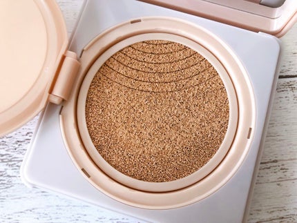 Fujiko デュアルクッションのクチコミ「初Fujikoです😊❤️
ずっと気になっていたFujikoクッションファンデをお試しさせていた.....」(3枚目)