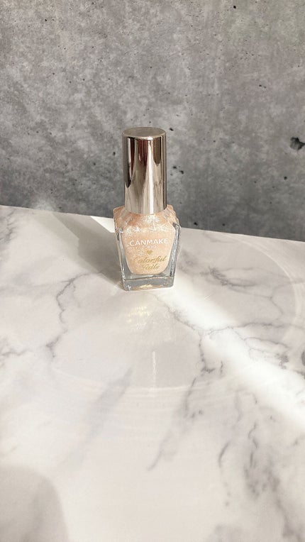 カラフルネイルズ/キャンメイク/マニキュアを使ったクチコミ(3枚目)