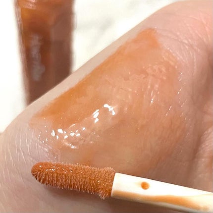 ハニーラスター r/ROAlív/リップグロスを使ったクチコミ(5枚目)