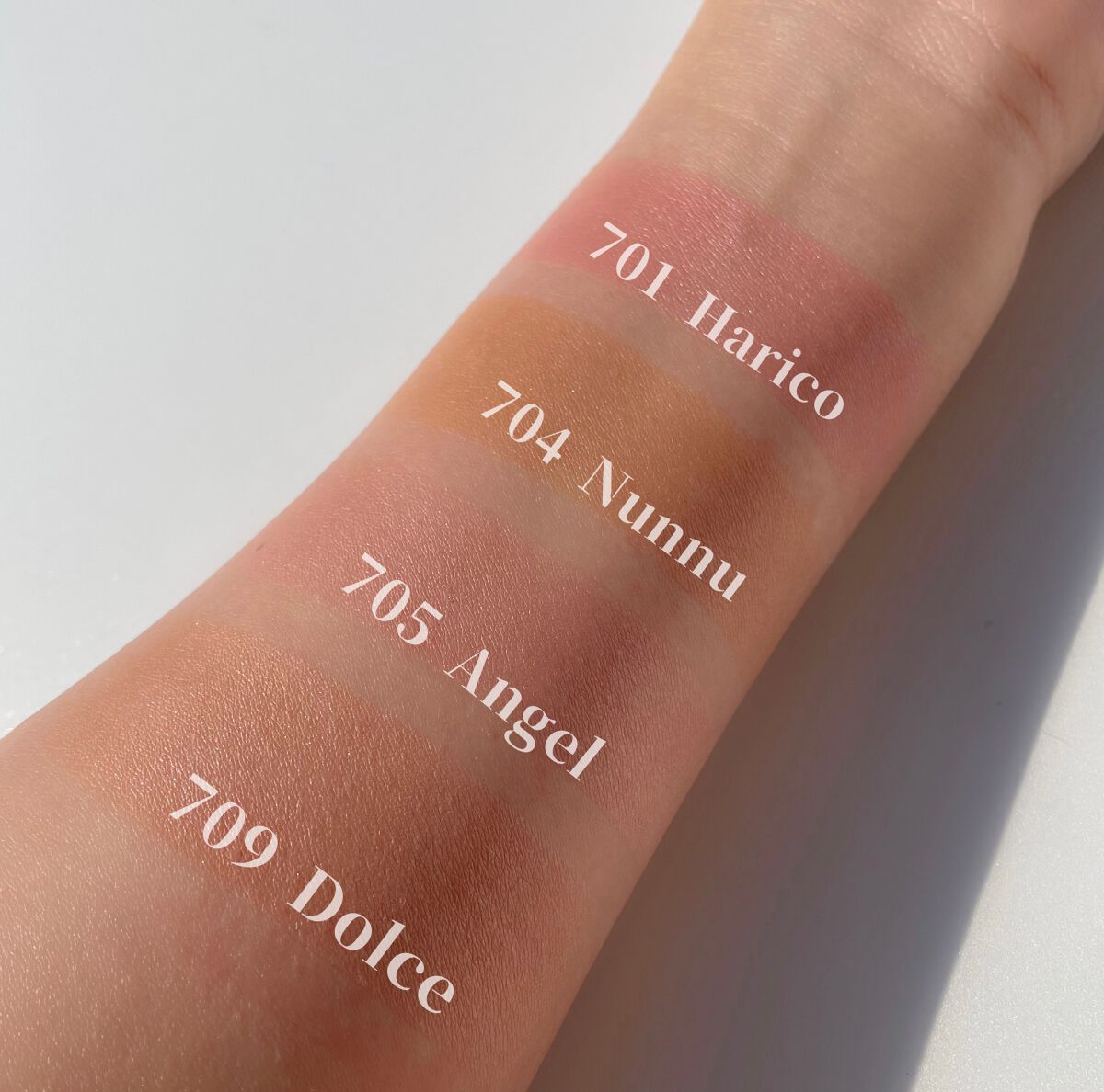 たぴおか on LIPS 「︎︎︎︎︎︎☑︎LAKAラブシルクブラッシュ701/704/7..」(3枚目)