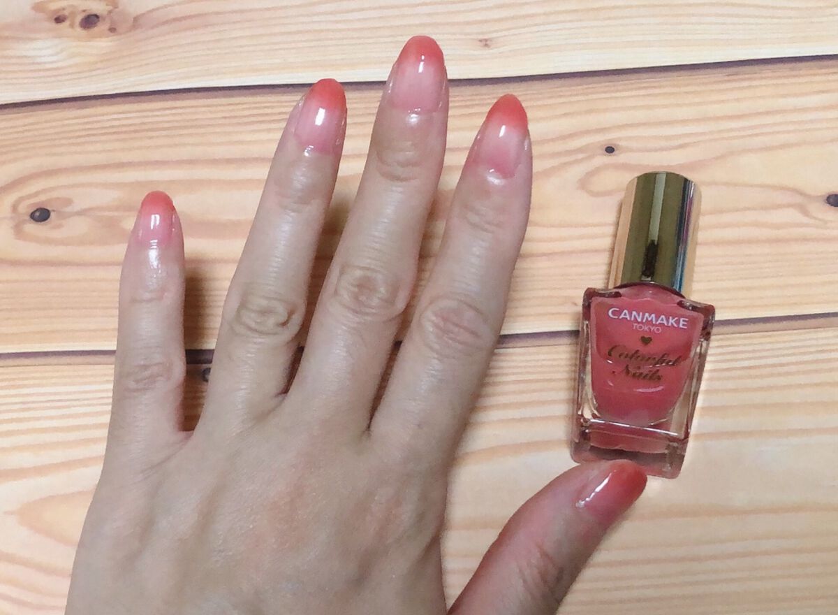 カラフルネイルズ/キャンメイク/マニキュアを使ったクチコミ(2枚目)
