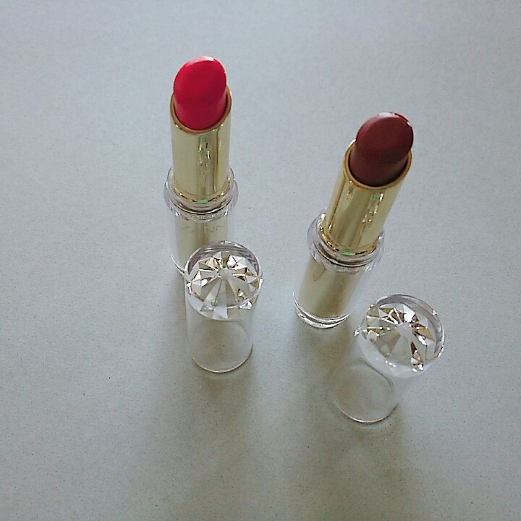 ラスティンググロスリップ/CEZANNE/口紅を使ったクチコミ（3枚目）