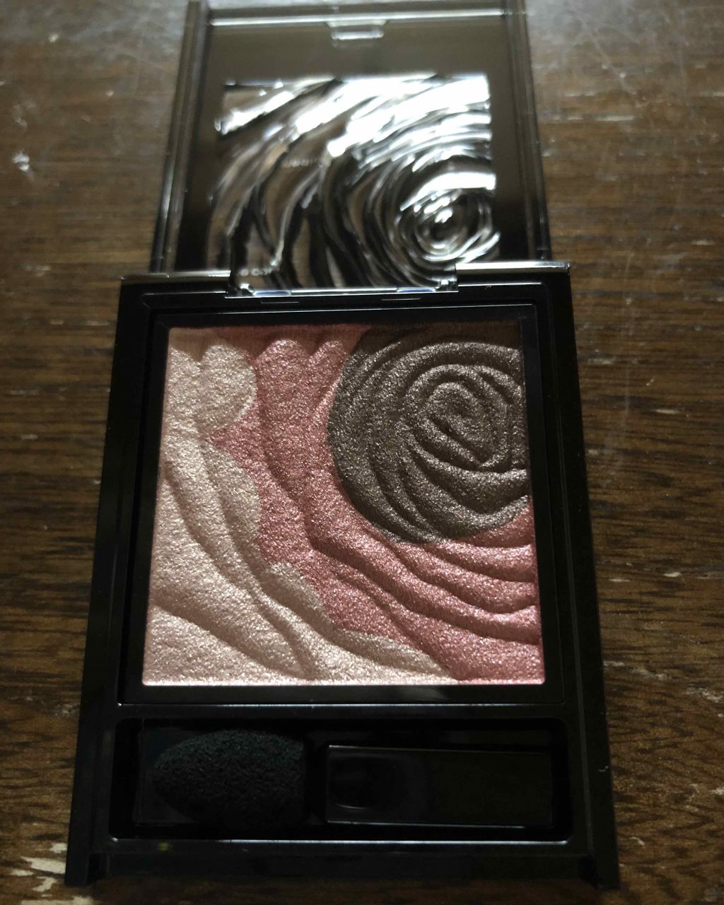 ダークローズシャドウ/KATE/アイシャドウパレットを使ったクチコミ（2枚目）