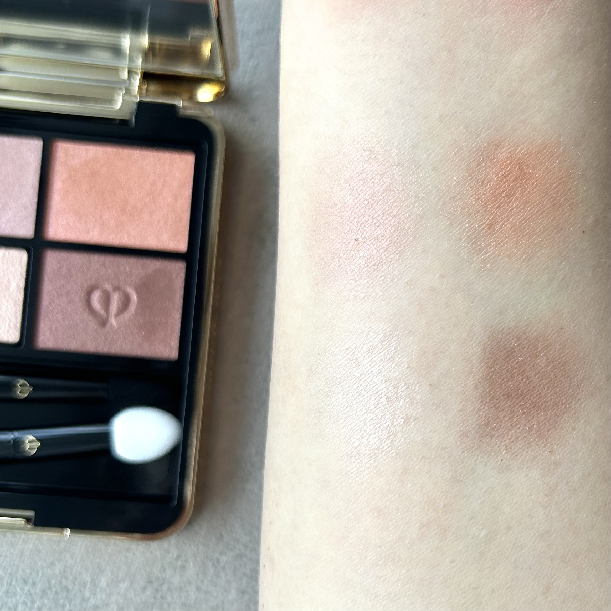 オンブルクルールクアドリ/クレ・ド・ポー ボーテ/アイシャドウパレットを使ったクチコミ（3枚目）