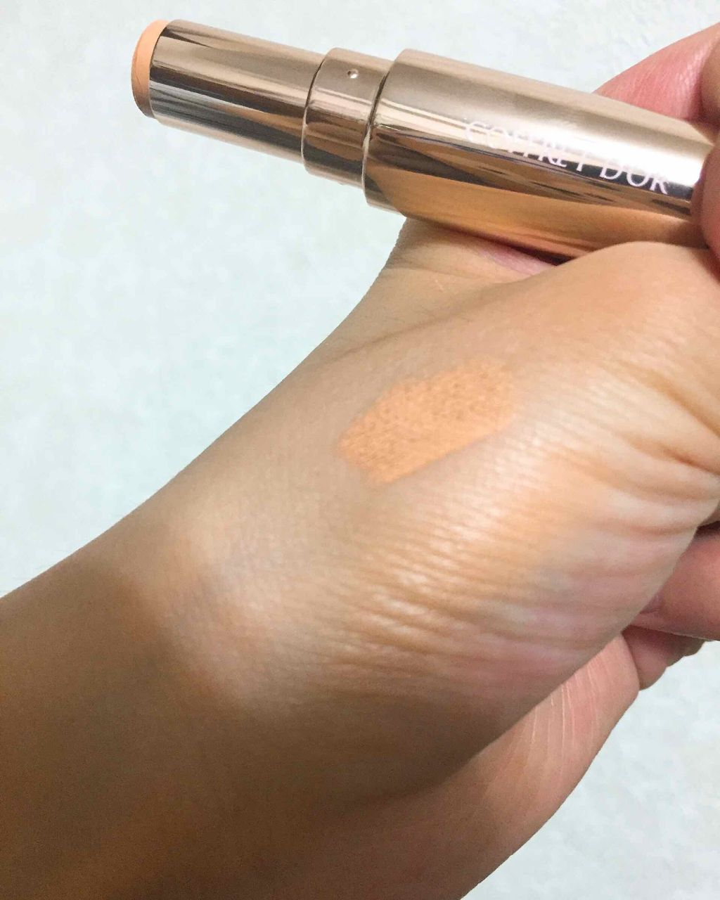 アイゾーンコンシーラー/コフレドール/スティックコンシーラーを使ったクチコミ(2枚目)