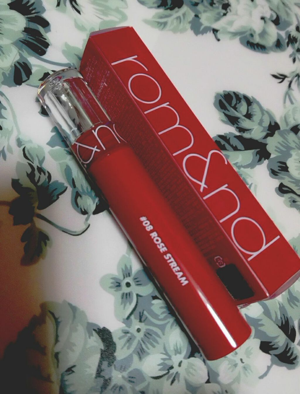 グラスティングウォーターティント/rom&nd/リップティントを使ったクチコミ(1枚目)