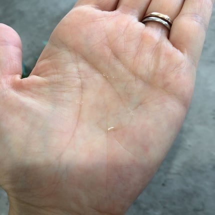 CCオイル/エッセンシャル/ヘアオイルを使ったクチコミ(3枚目)