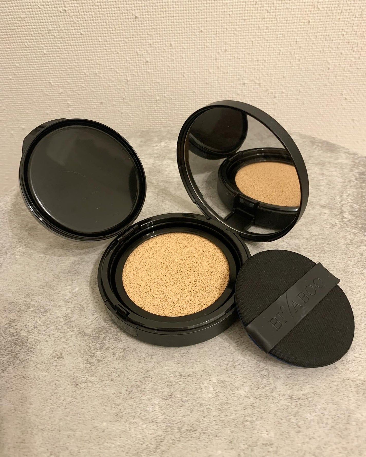 ベルベットジュエルクッション/BIVABOO/クッションファンデーションを使ったクチコミ(1枚目)