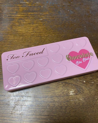 チョコレート ボンボン アイ シャドウ コレクション/Too Faced/パウダーアイシャドウを使ったクチコミ（2枚目）