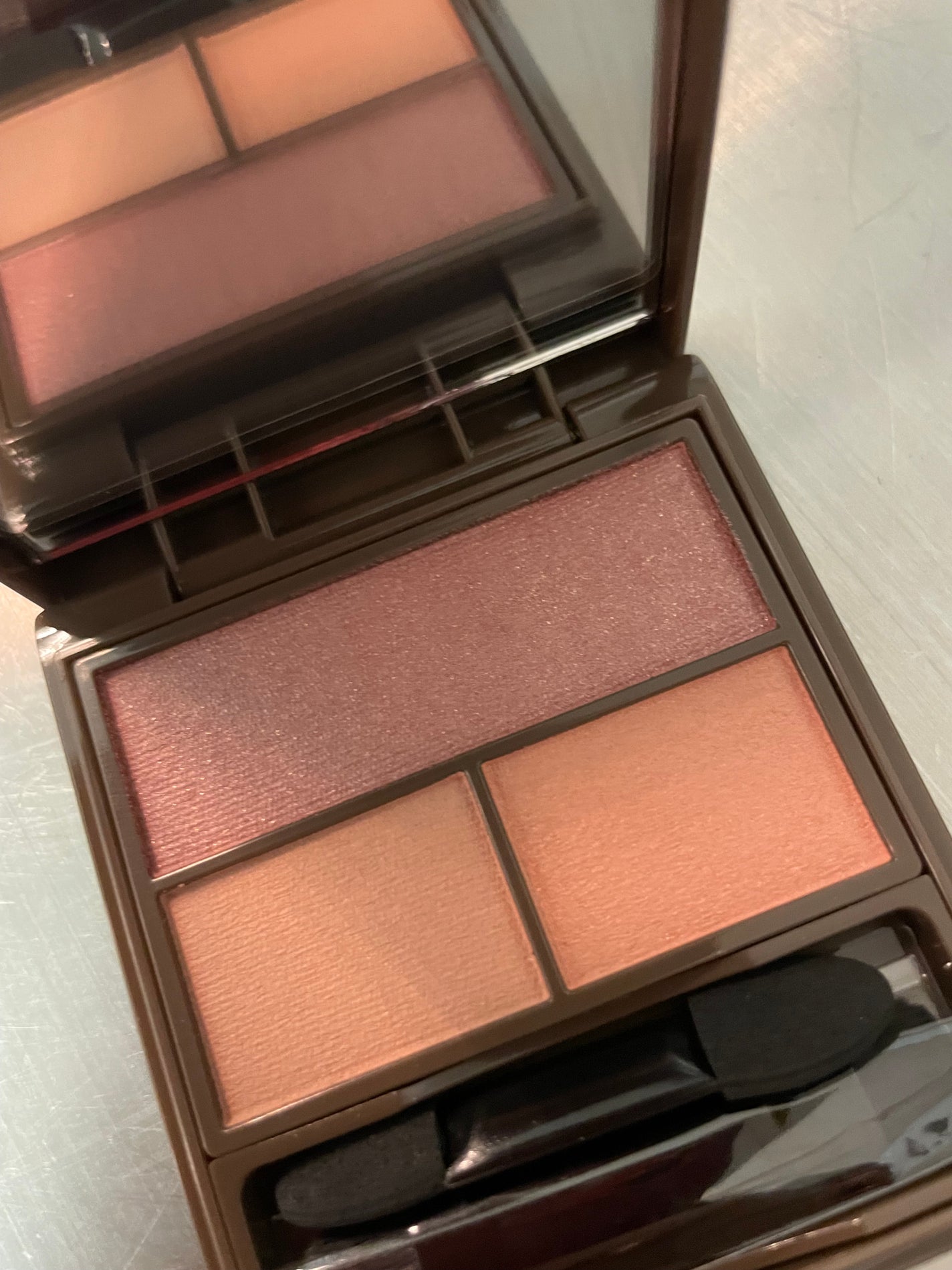 プランクトン on LIPS 「#フーミーアイブロウパウダーやっぱり眉コンシーラーの使い方が良..」(4枚目)