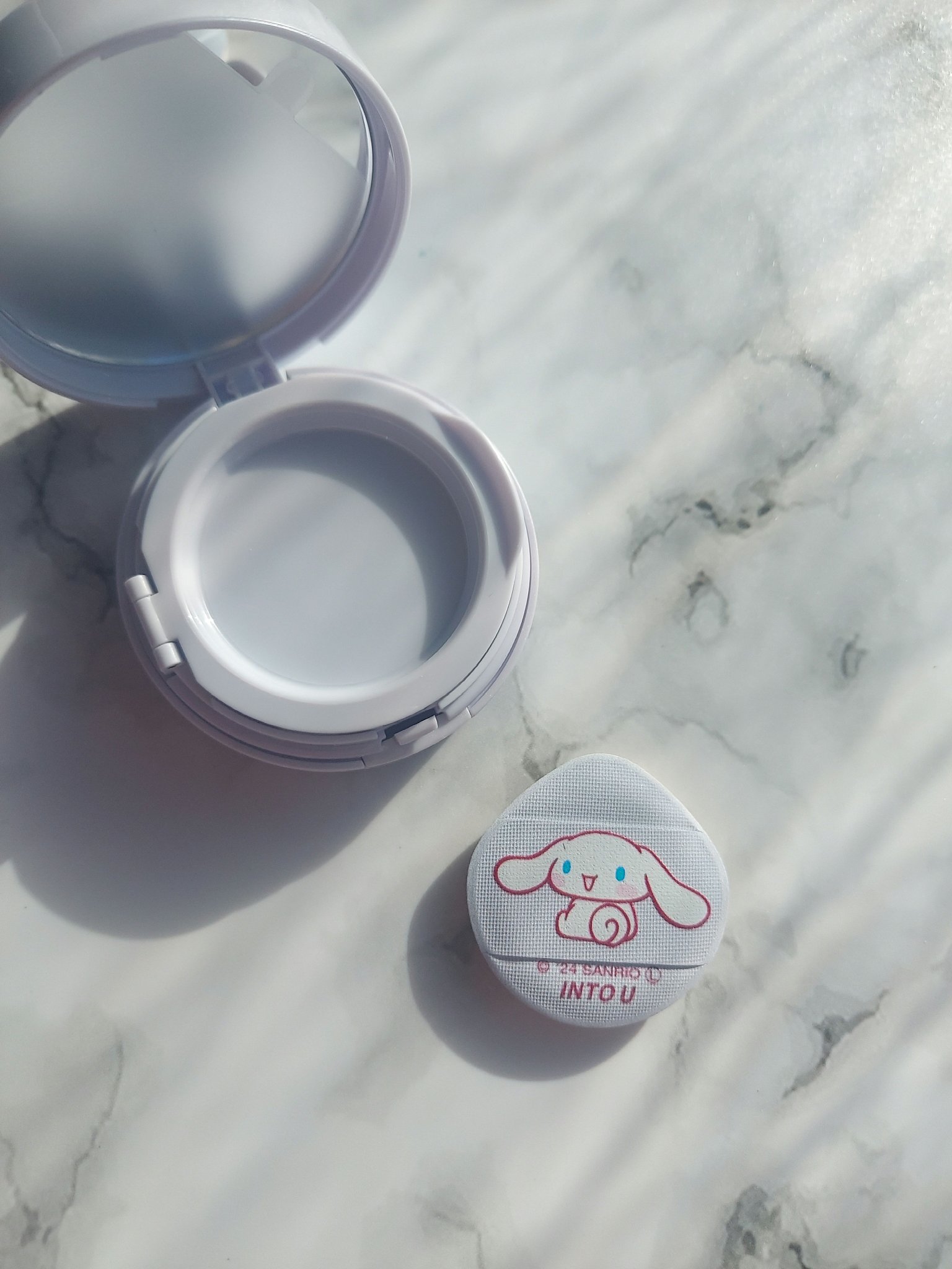 ファーリークッションブラッシュ/INTO U/パウダーチークを使ったクチコミ（2枚目）