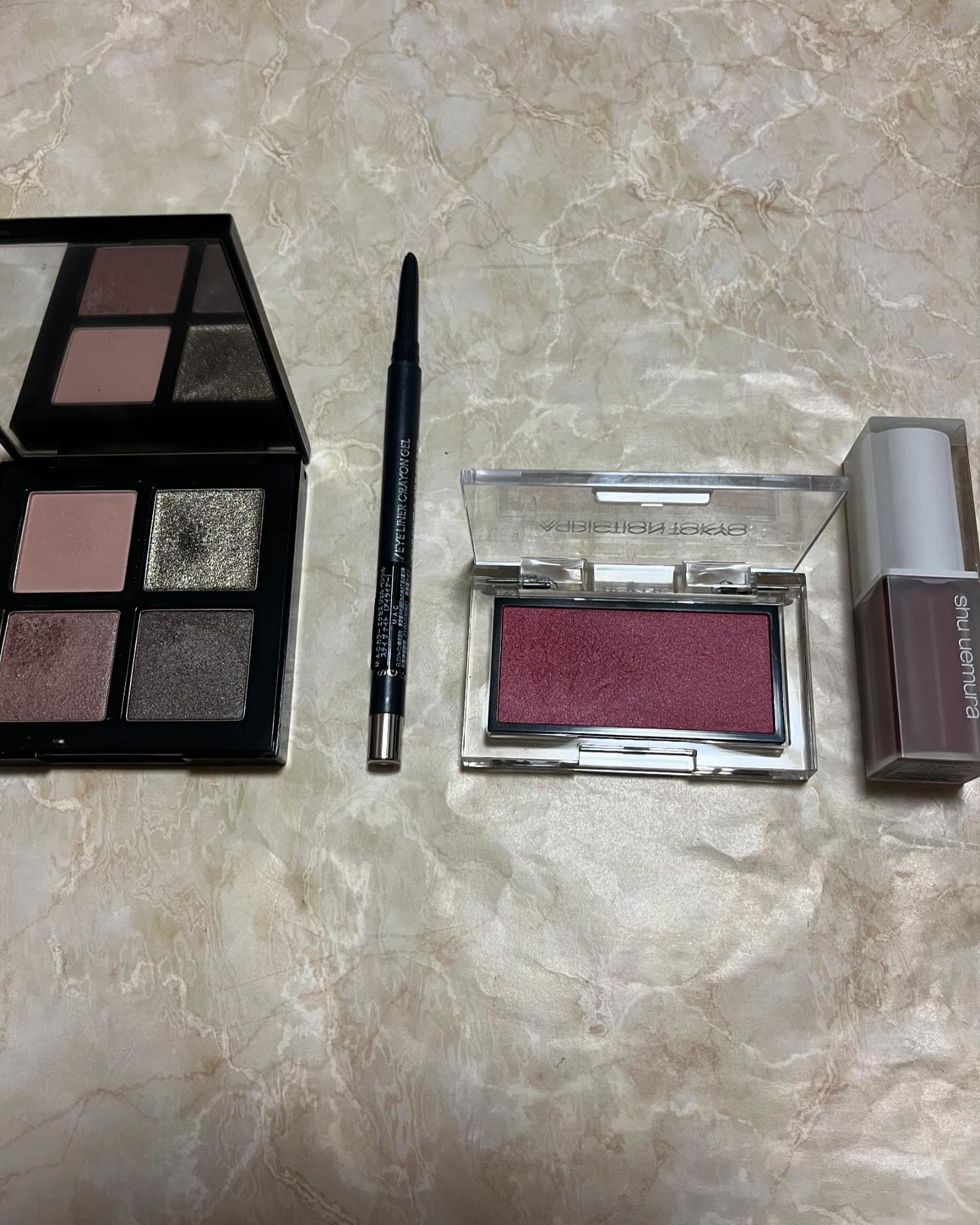 カラー エクセス ジェル ペンシル ステイ ザ ナイト/M・A・C/ジェルアイライナーを使ったクチコミ（1枚目）