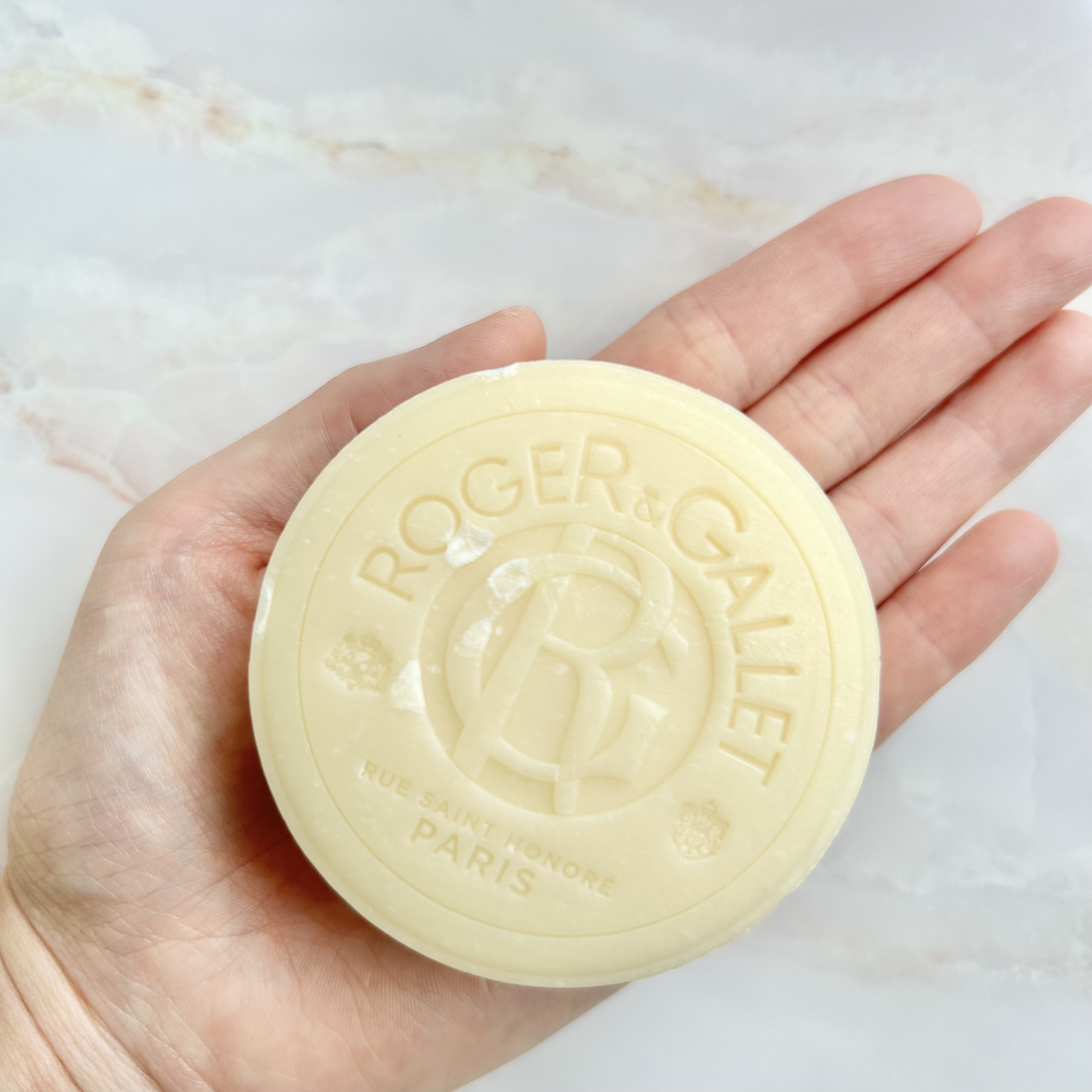 サボン パフュメ テ/ロジェ・ガレ/ボディ石鹸を使ったクチコミ（3枚目）