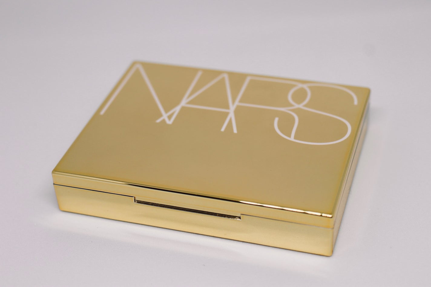 ライトリフレクティングセッティングパウダー プレスト N/NARS/プレストパウダーを使ったクチコミ(2枚目)