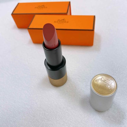 〈ルージュ・エルメス〉 ルージュ ア レーヴル サティネ/エルメス/口紅を使ったクチコミ(3枚目)