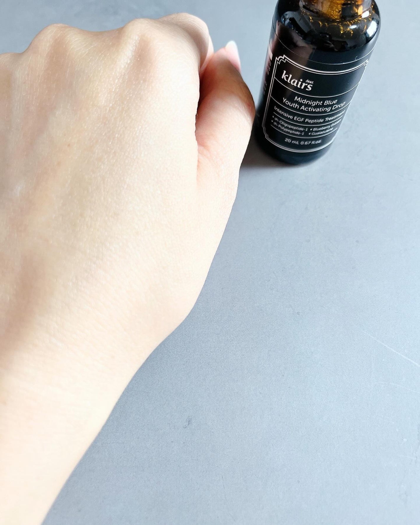 ミッドナイトブルーユースアクティベーティングドロップ(20ml)/Klairs/美容液を使ったクチコミ(6枚目)