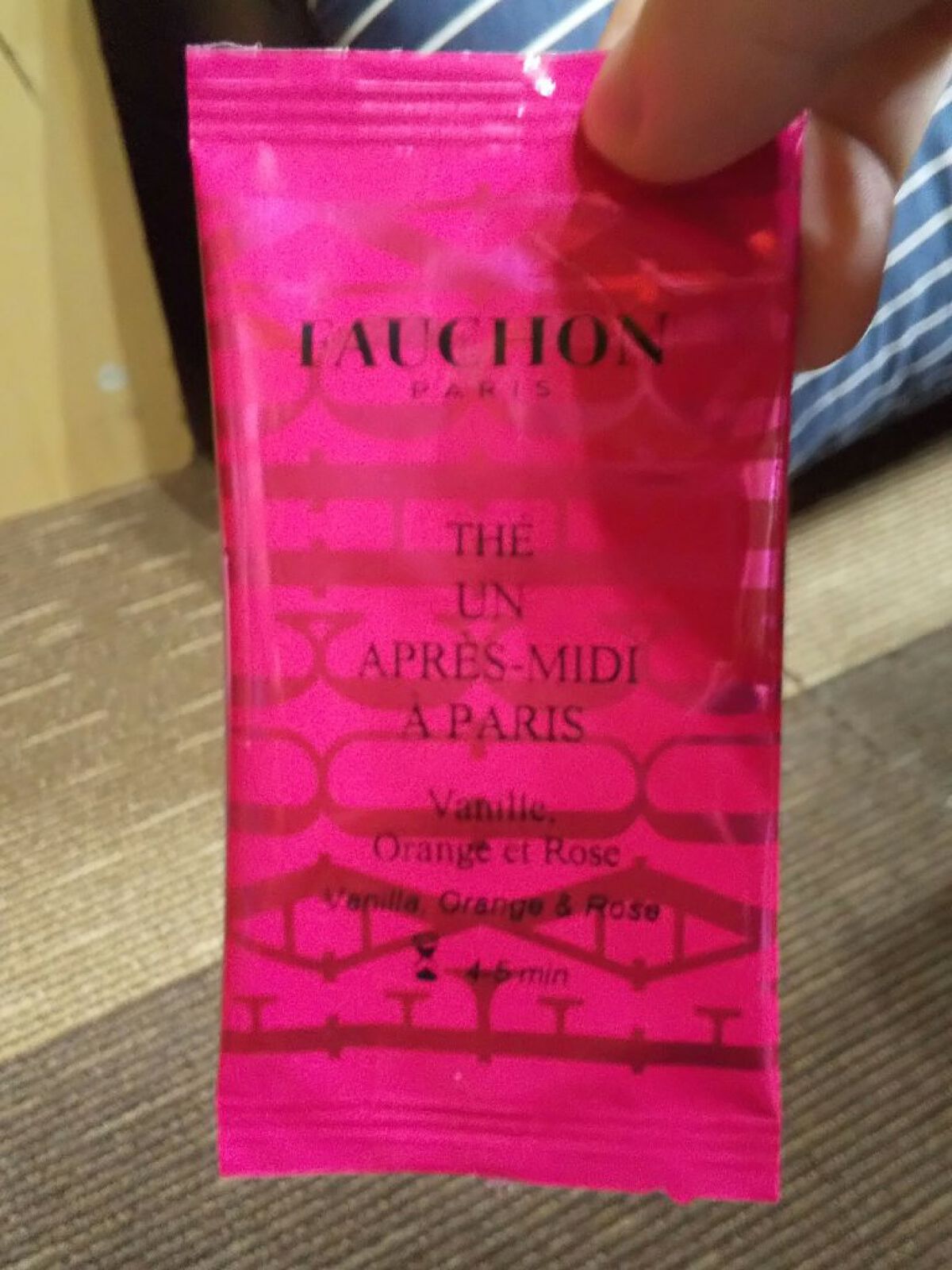 パリ午後の紅茶 / FAUCHON