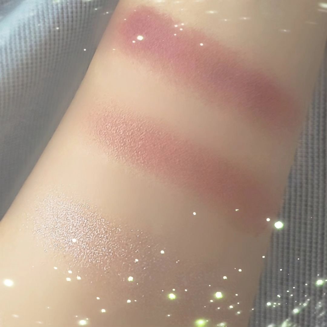 ツイン カラー アイシャドウ/ちふれ/アイシャドウパレットを使ったクチコミ（2枚目）