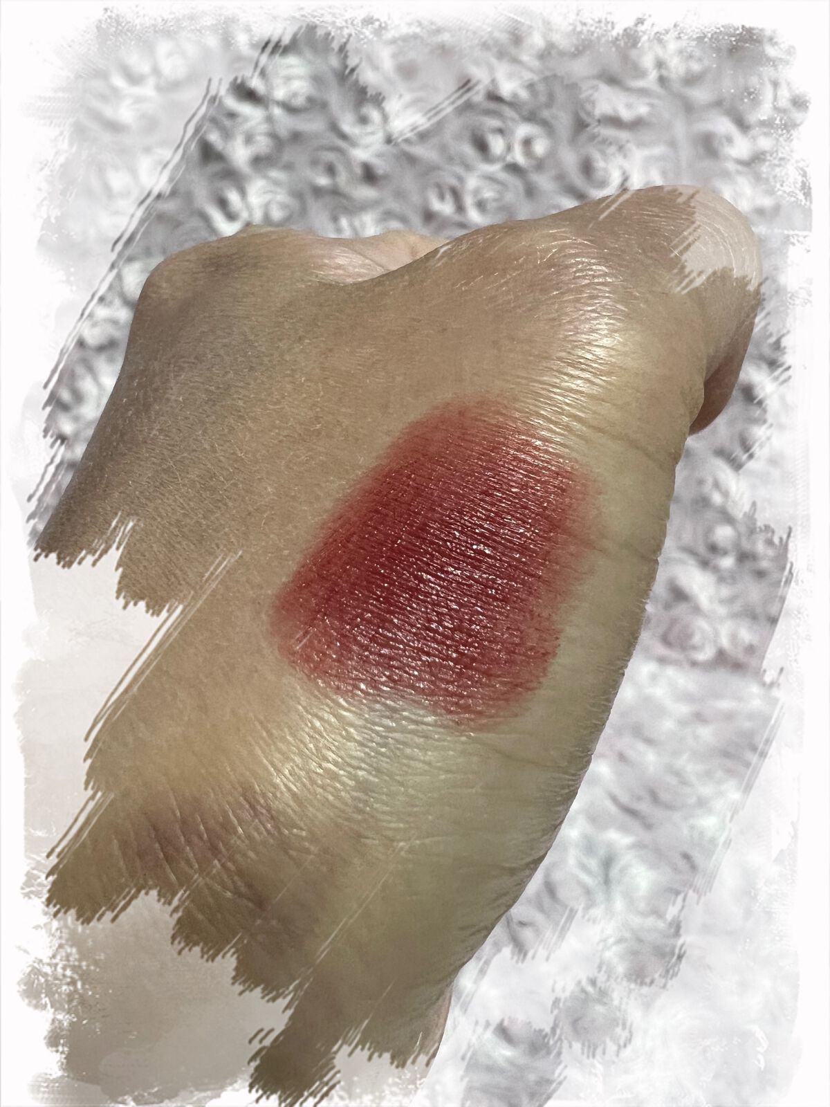 ミネラルエアリールージュ 02 フィグ/ONLY MINERALS/口紅を使ったクチコミ（2枚目）