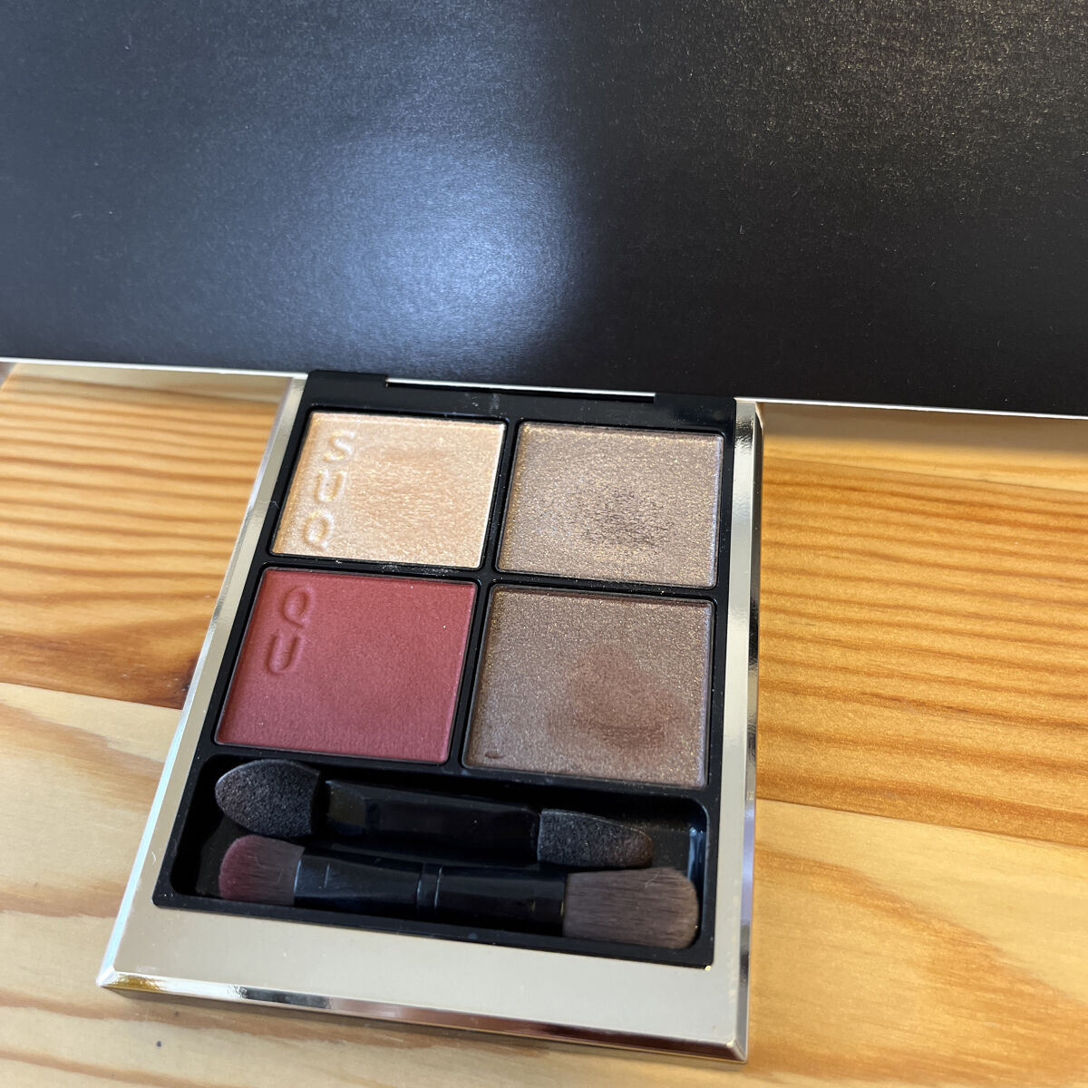 シグニチャー カラー アイズ/SUQQU/アイシャドウパレットを使ったクチコミ（2枚目）