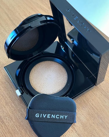 プリズム・リーブル・スキンケアリング・グロウ・クッション/GIVENCHY/クッションファンデーションを使ったクチコミ（3枚目）