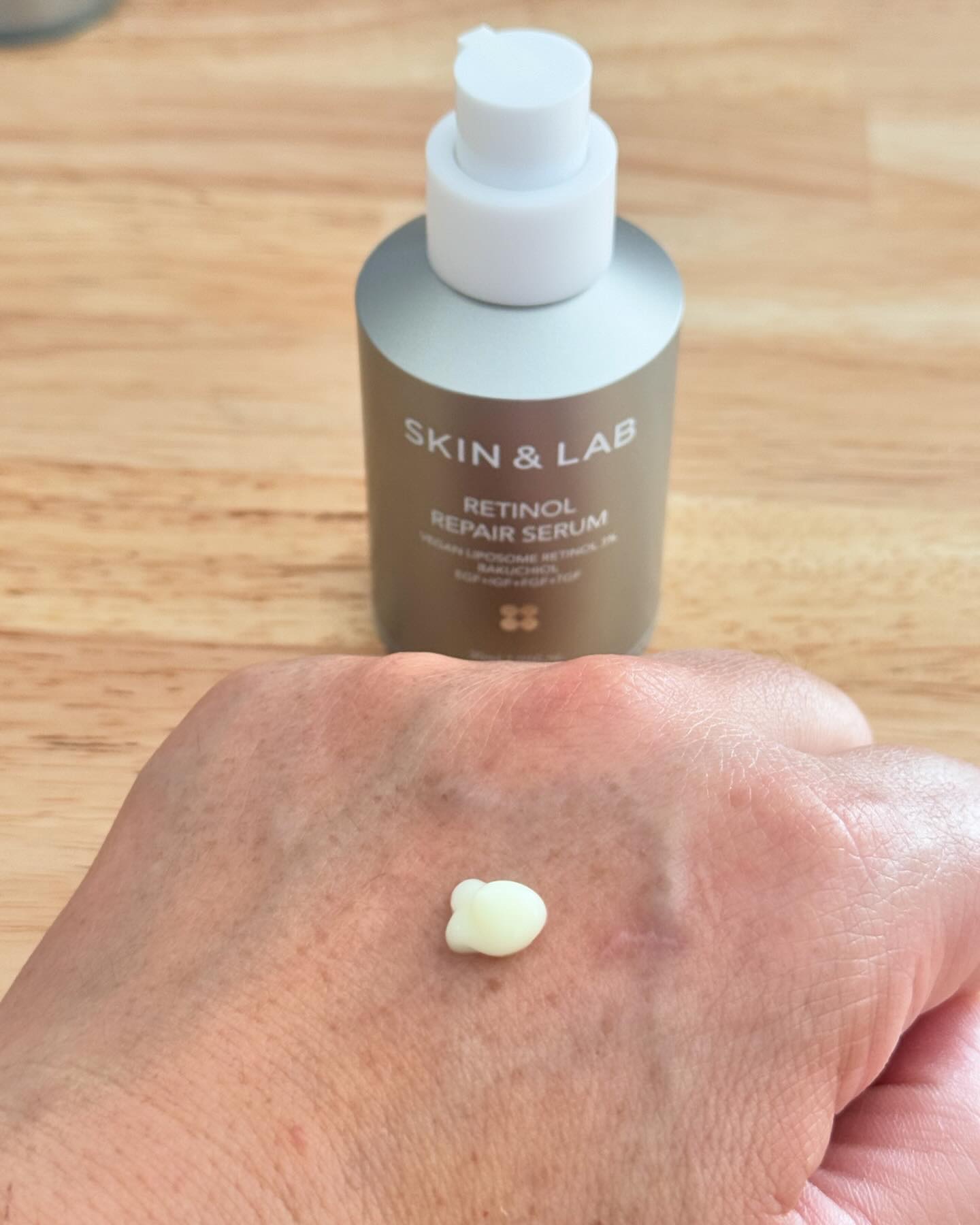 ヴィーガンリポソームレチノールセラム/SKIN&LAB/美容液を使ったクチコミ（3枚目）