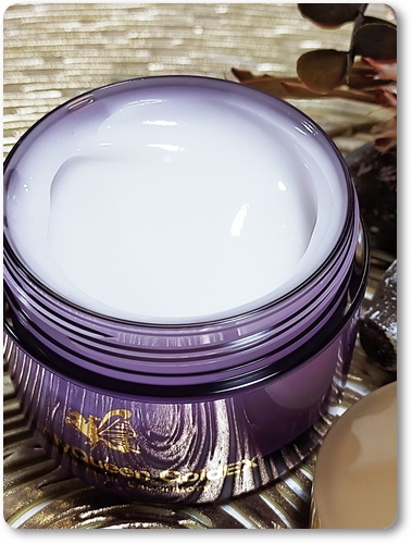 バタフライクイーン ゴールドエクストラ/フェイシャルコスメティック研究所/オールインワン化粧品を使ったクチコミ（3枚目）