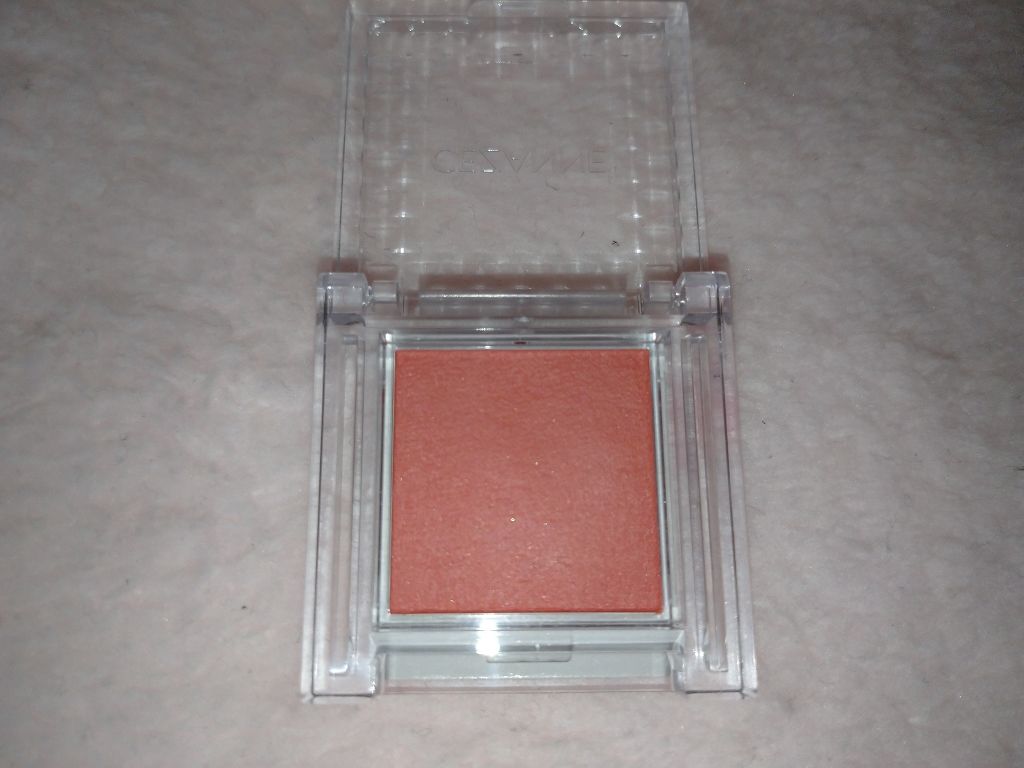 シングルカラーアイシャドウ/CEZANNE/単色アイシャドウを使ったクチコミ(2枚目)