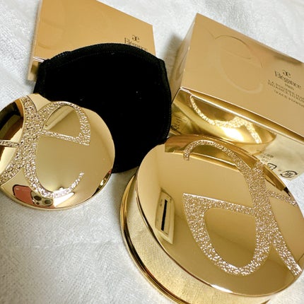 ラ プードル オートニュアンス/Elégance/プレストパウダーを使ったクチコミ(1枚目)