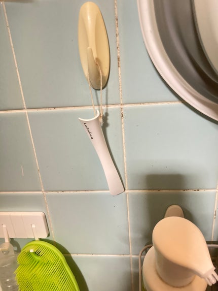 コスメ大好きミツハさん@地黒 on LIPS 「スパチュラどっか行きがち問題、めちゃくちゃわかる!!!と思った..」(1枚目)