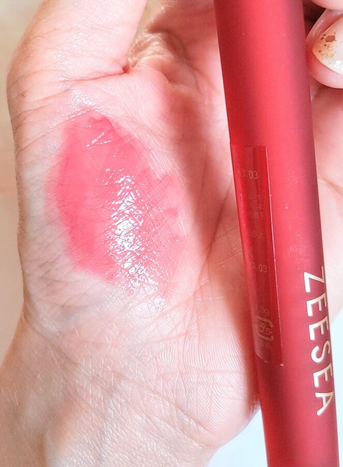 ZEESEA 「0」重力　軽いリキッド #ルージュ/ZEESEA/リップグロスを使ったクチコミ（2枚目）