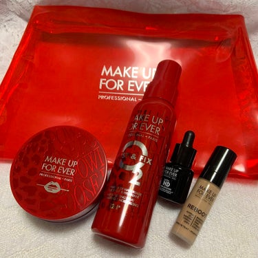 フィニッシュマスターキット ホリデー2021 /MAKE UP FOR EVER/メイクアップキットを使ったクチコミ（2枚目）