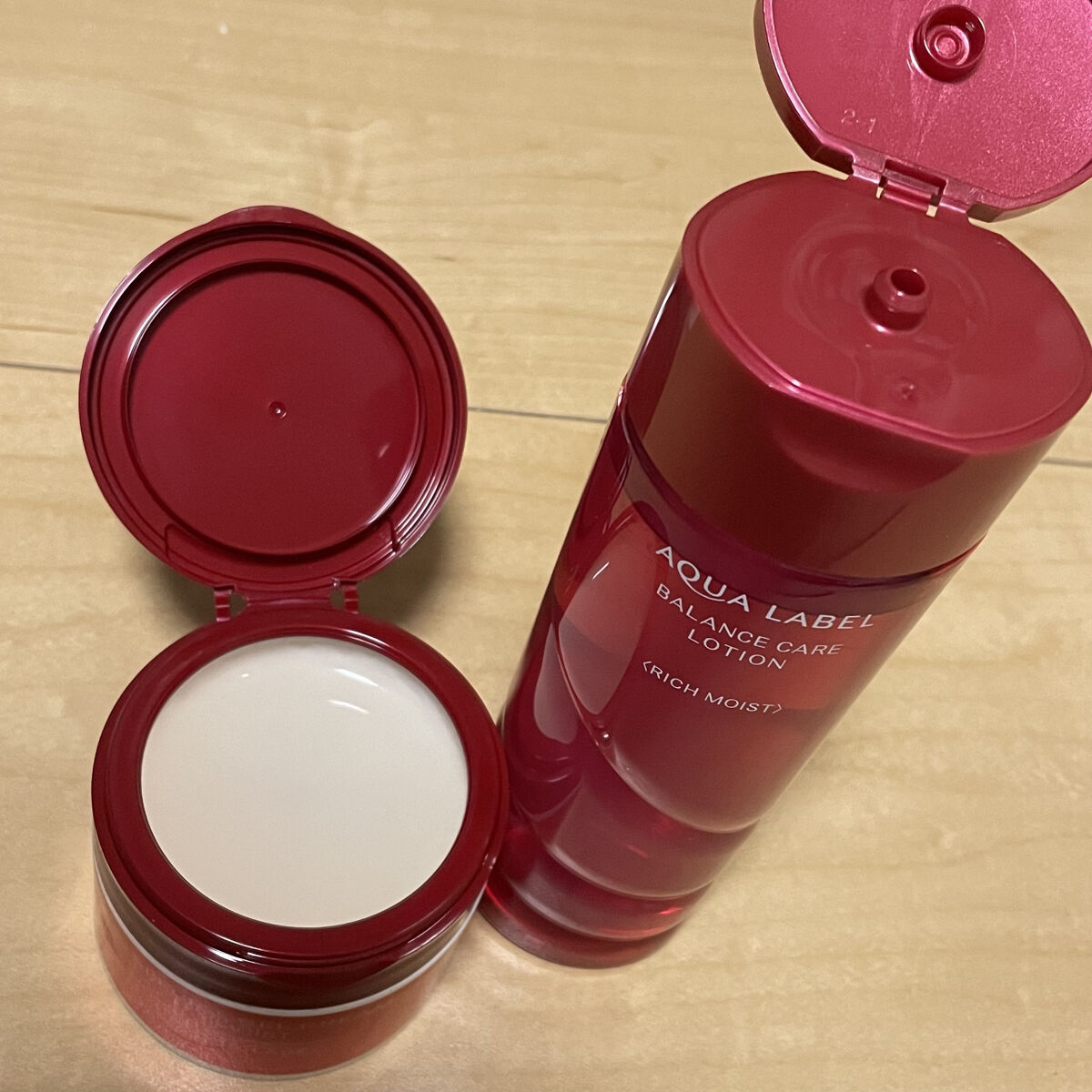 スペシャルジェルクリームN （モイスト） 90g/アクアレーベル/オールインワン化粧品を使ったクチコミ（2枚目）