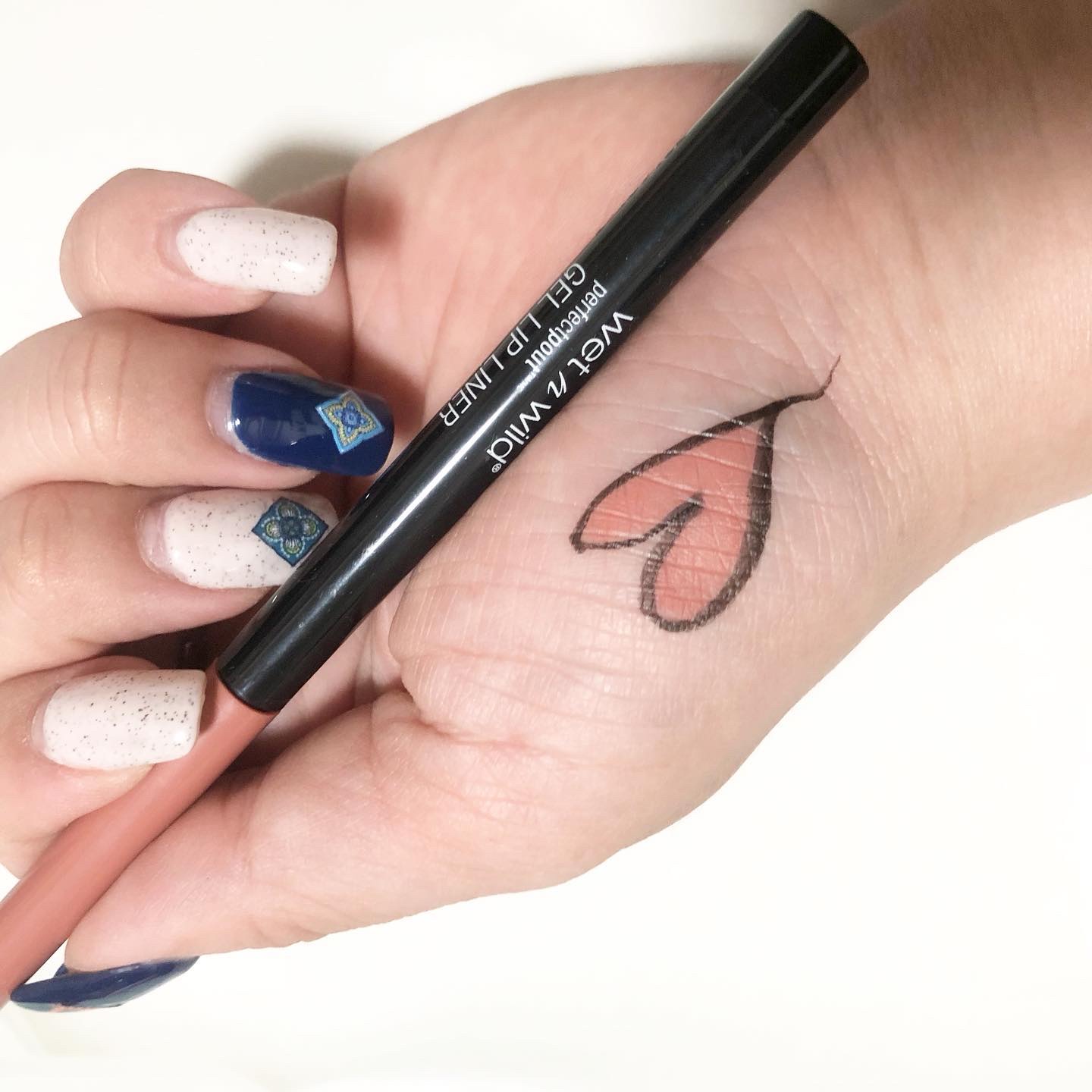 ゲルリップライナー/wet 'n' wild/リップライナーを使ったクチコミ（2枚目）