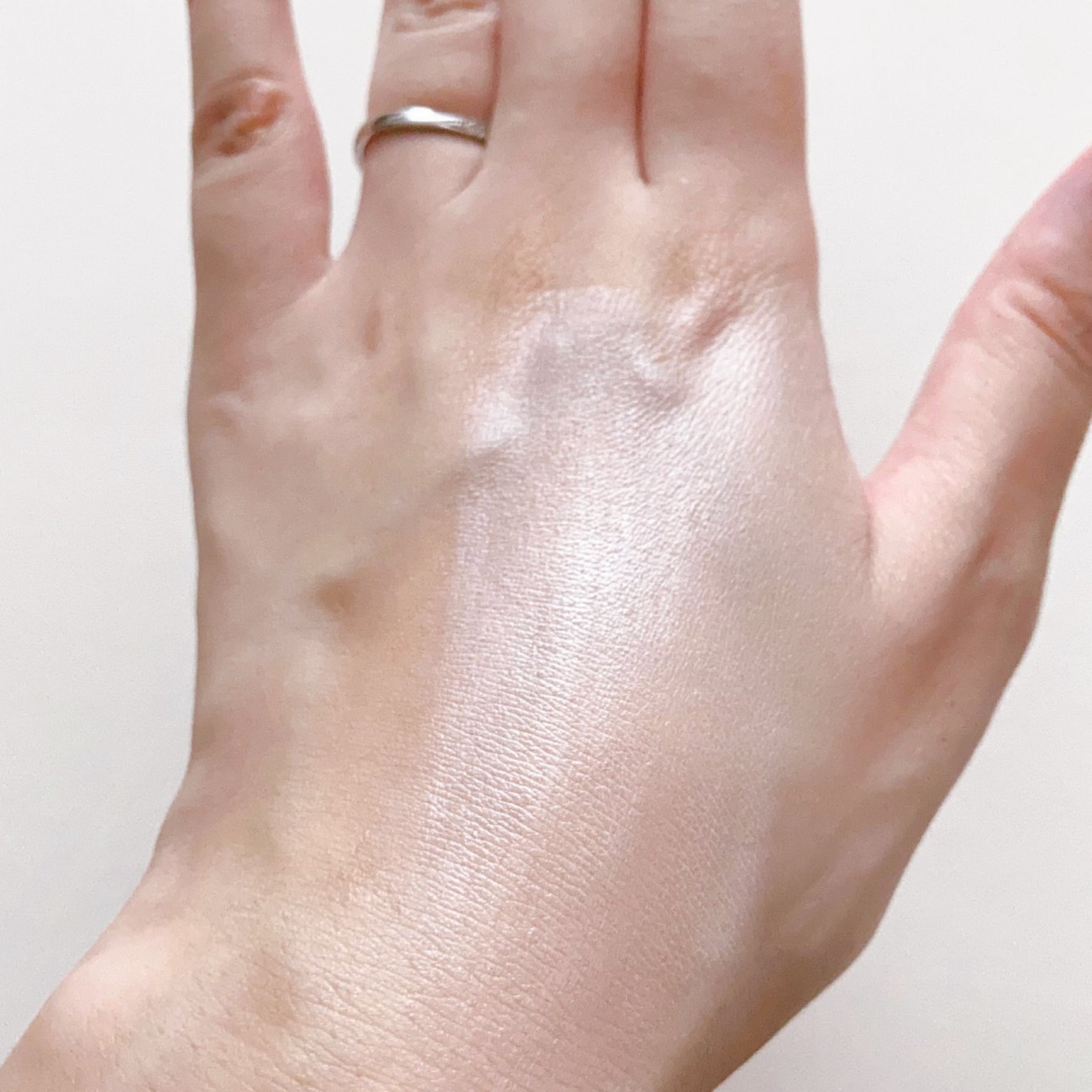 マルチ・ディフェンス UVシールド・トーンアップ/Raftel/日焼け止めクリームを使ったクチコミ(5枚目)