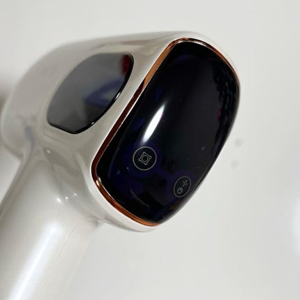 サファイヤIPL光脱毛器/NiZmir/家庭用脱毛器を使ったクチコミ(4枚目)