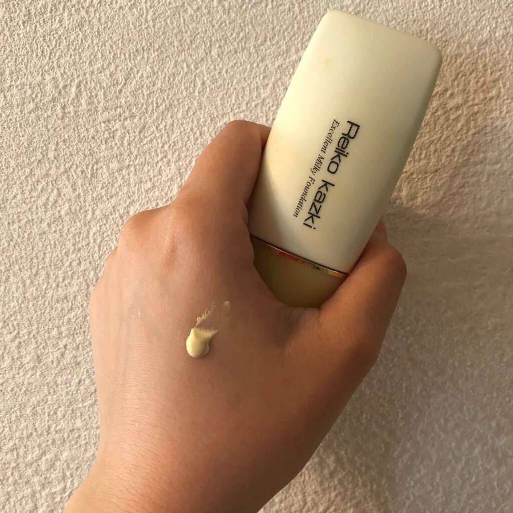 えり on LIPS 「今日の使い切り☺︎#かづきれいこ#エクセレントミルキーファンデ..」(2枚目)