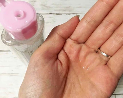 ハトムギ化粧水/DAISO/化粧水を使ったクチコミ(4枚目)