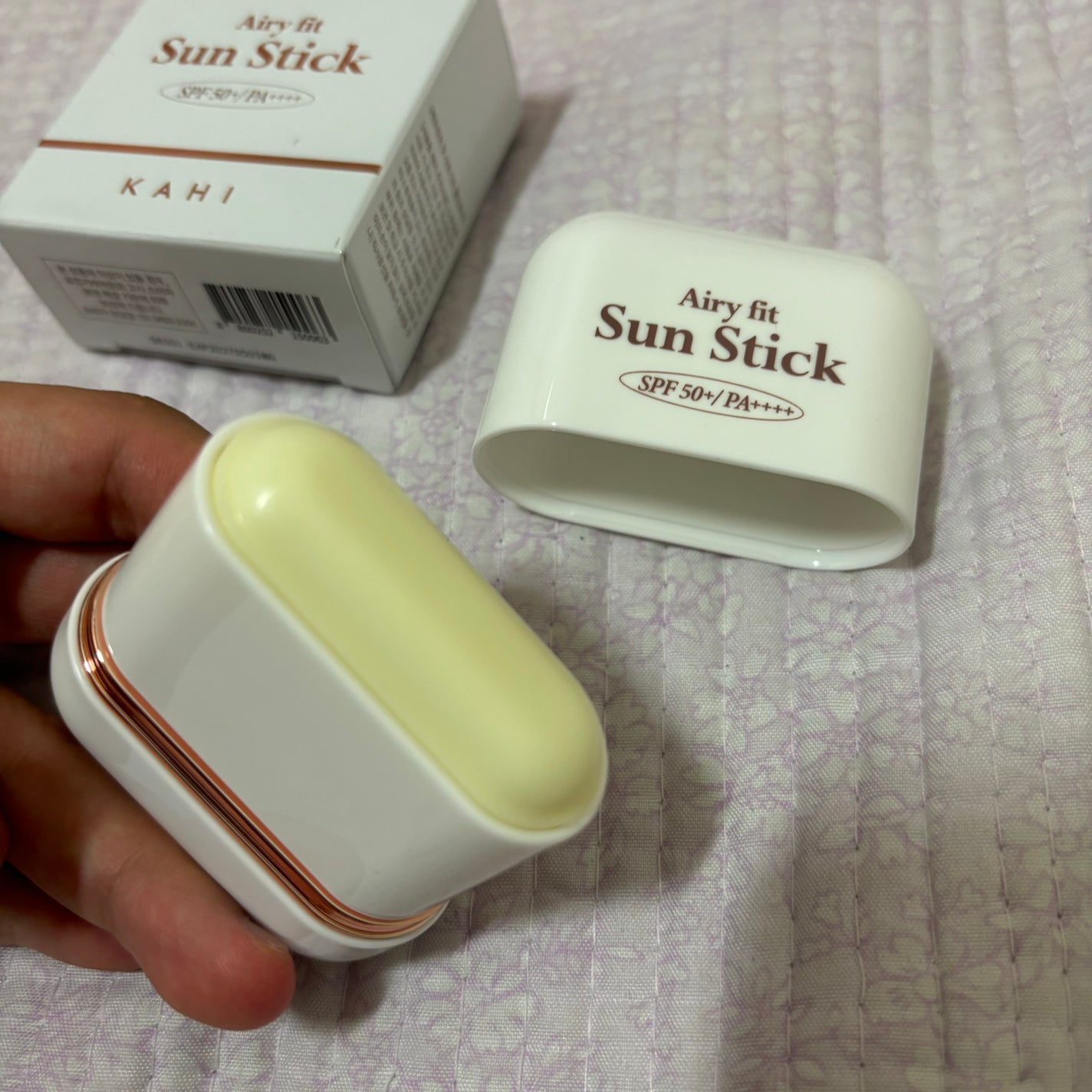 エアリーフィットサンスティック/KAHI/日焼け止めスティックを使ったクチコミ(2枚目)