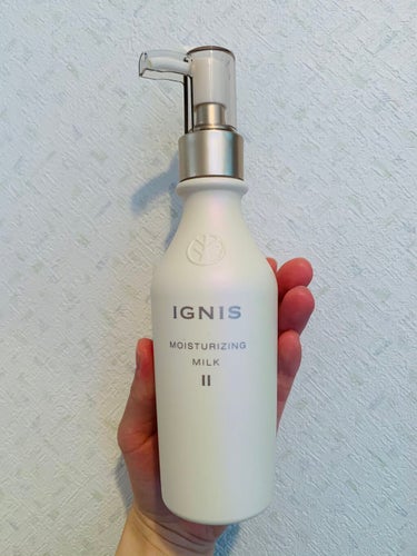 IGNIS モイスチュアライジング ミルク II＊

乾燥が気になる秋冬におすすめのMOIST LINE。Ⅱはノーマル肌や油分あり水分不足のインナードライ肌向けです！
（春夏は紫外線対策用のWHITE 