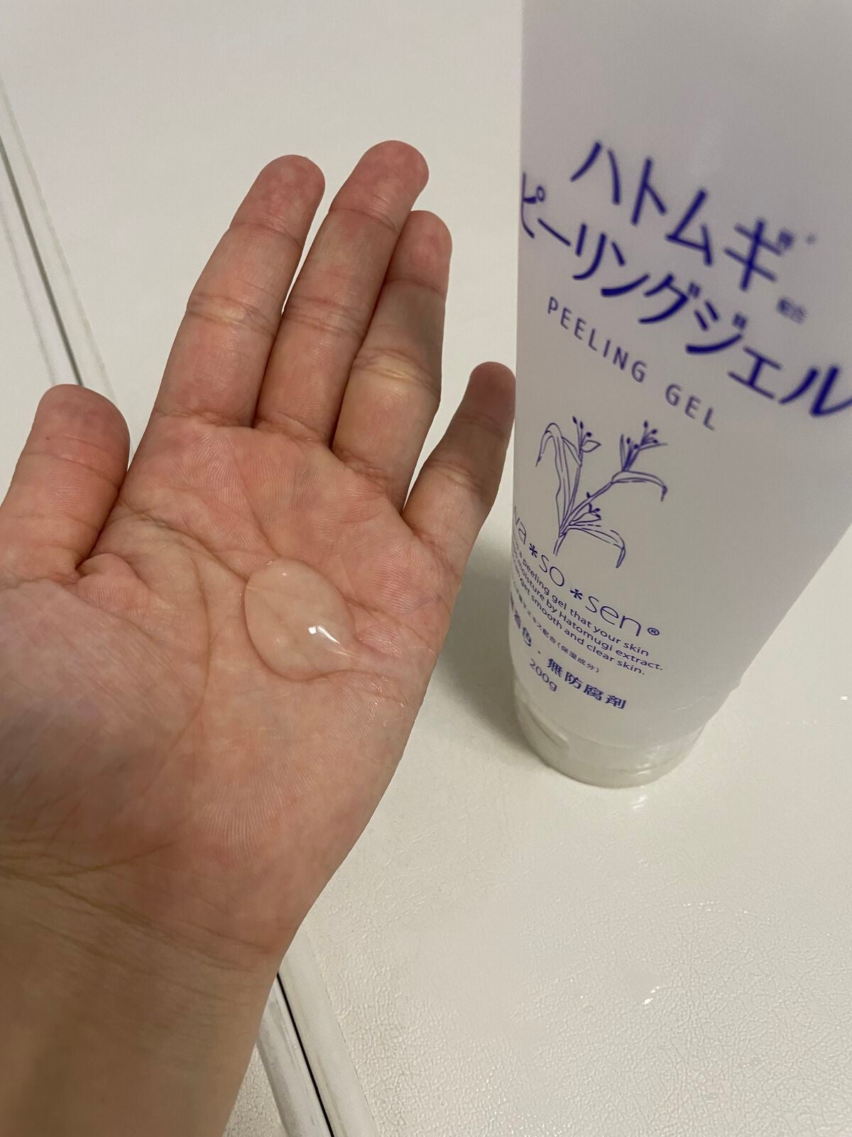 ハトムギピーリングジェル/wa*so*sen/ピーリングを使ったクチコミ(2枚目)