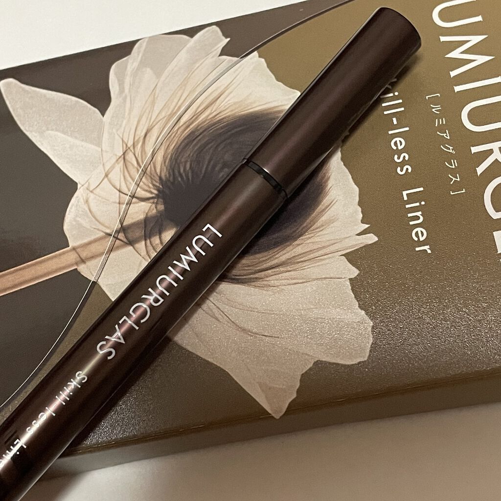 スキルレスライナー/LUMIURGLAS/リキッドアイライナーを使ったクチコミ（1枚目）