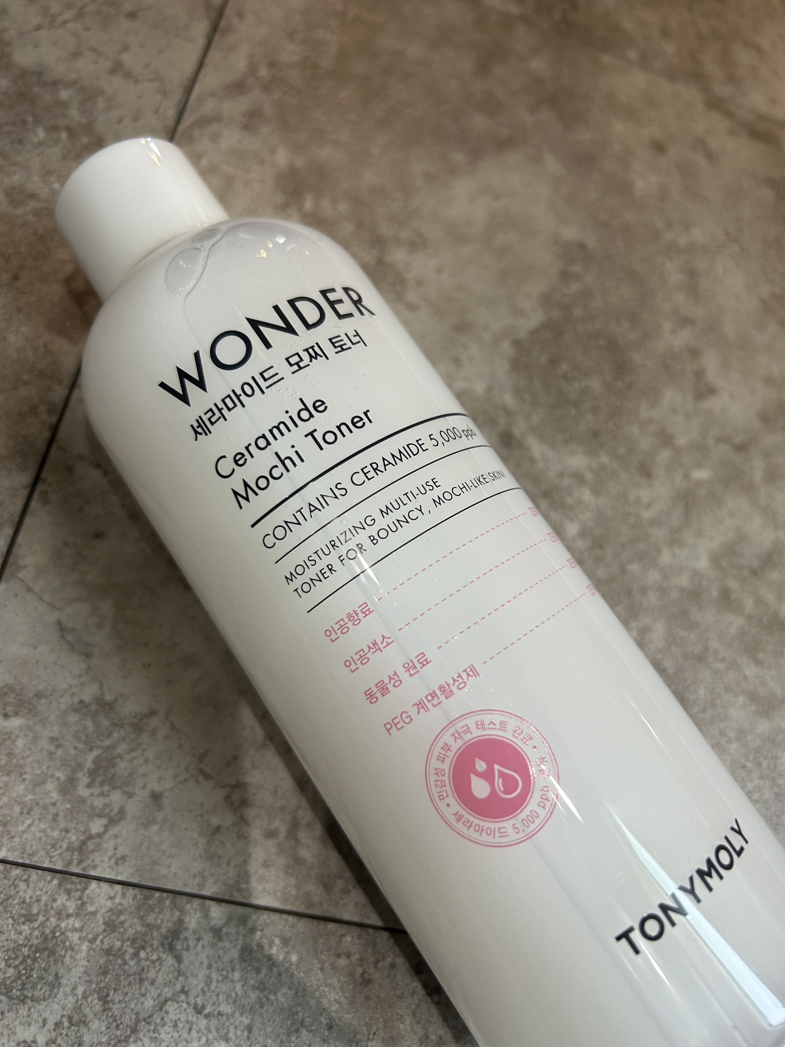 Wonder Ceramide Mochi Toner（トニーモリーワンダーCモチトナー）/TONYMOLY/化粧水を使ったクチコミ（3枚目）