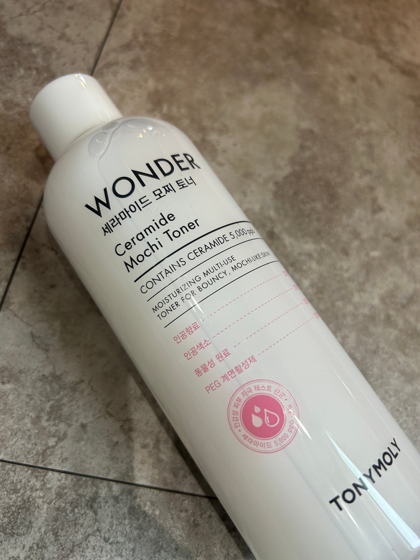 Wonder Ceramide Mochi Toner(トニーモリーワンダーCモチトナー)/TONYMOLY/化粧水を使ったクチコミ(3枚目)