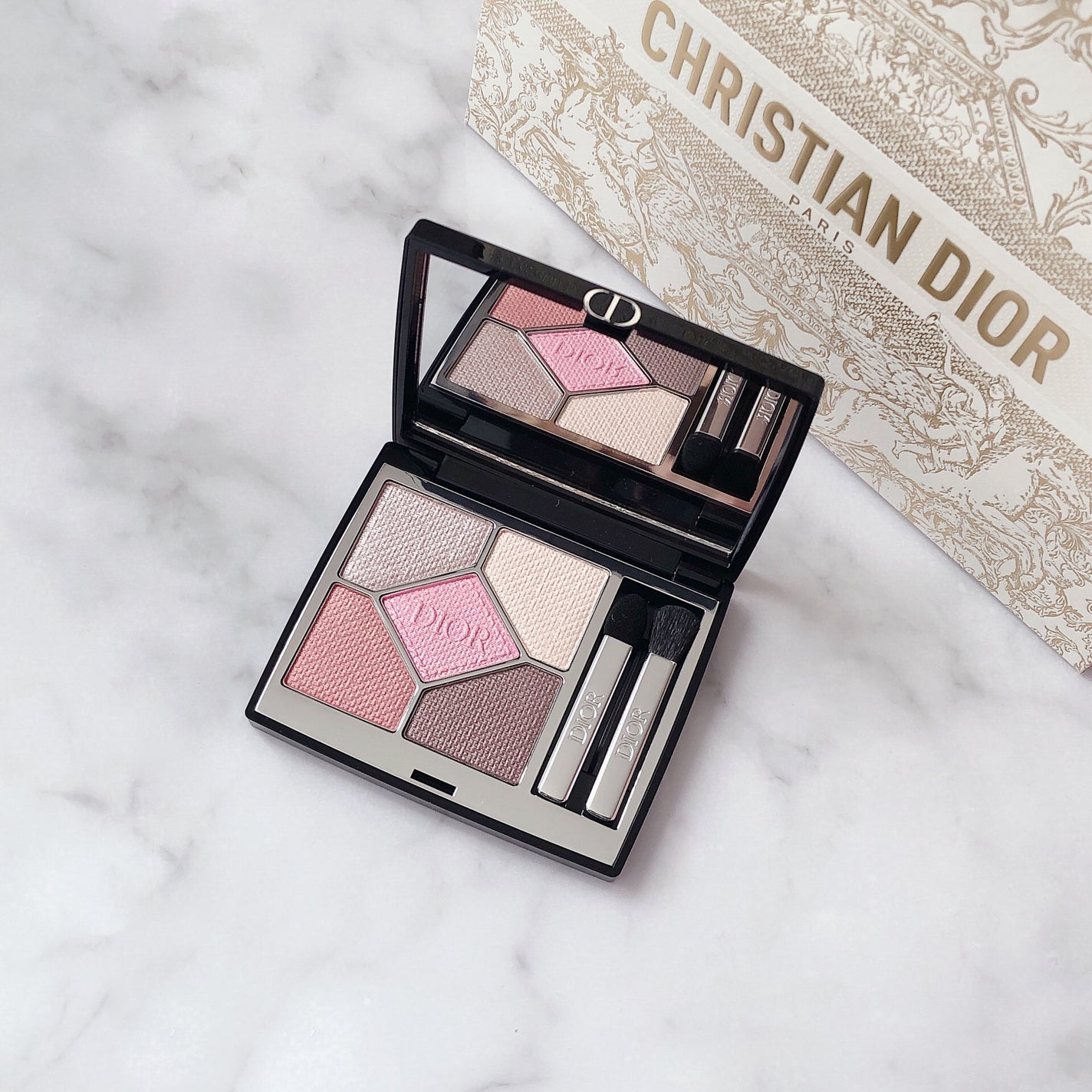 【旧】ディオールショウ サンク クルール (スプリング コレクション 2024 限定品)/Dior/アイシャドウを使ったクチコミ(1枚目)