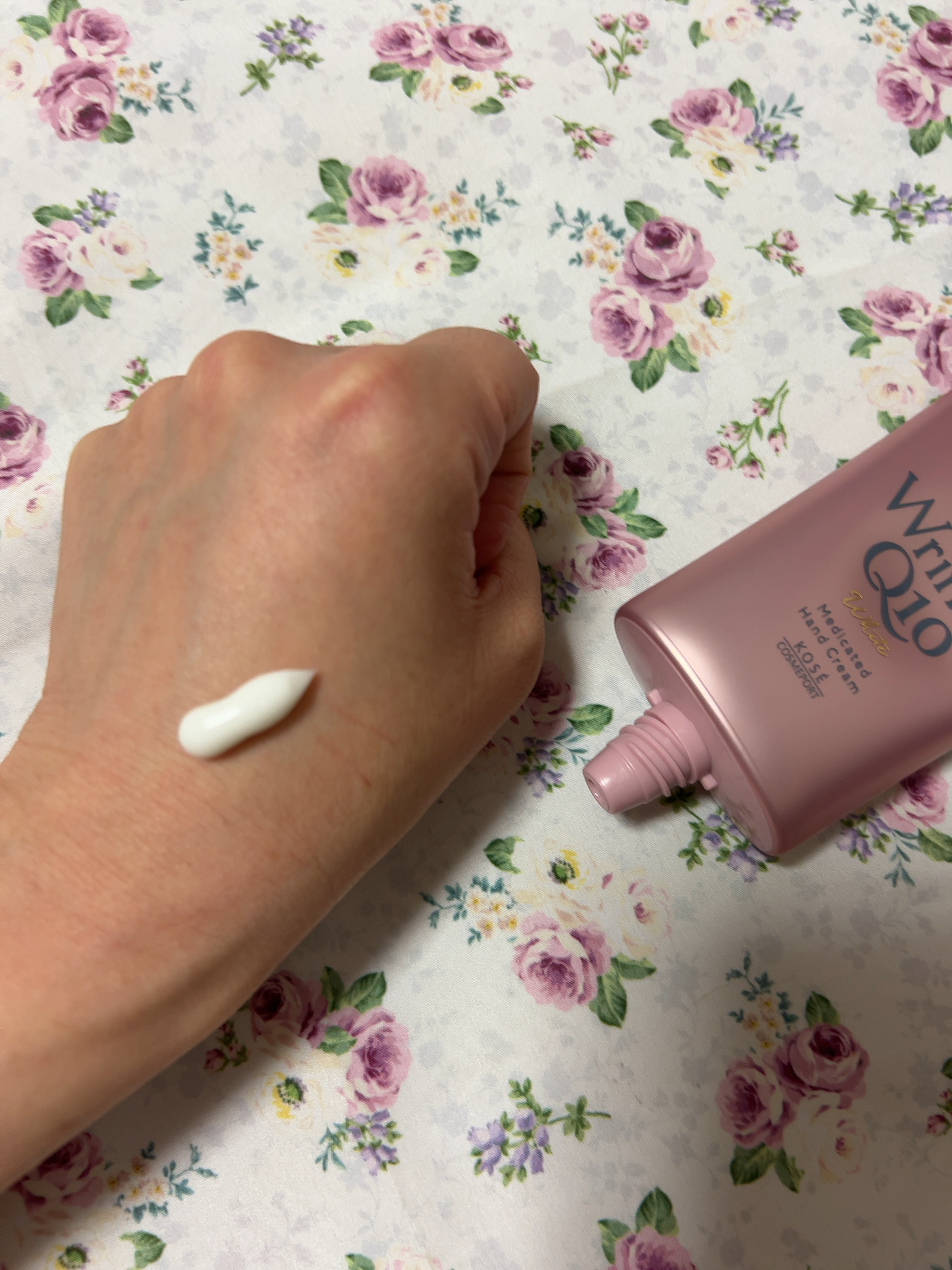 コエンリッチ ザ プレミアム 薬用リンクルホワイト ハンドクリーム/コエンリッチQ10/ハンドクリームを使ったクチコミ（3枚目）