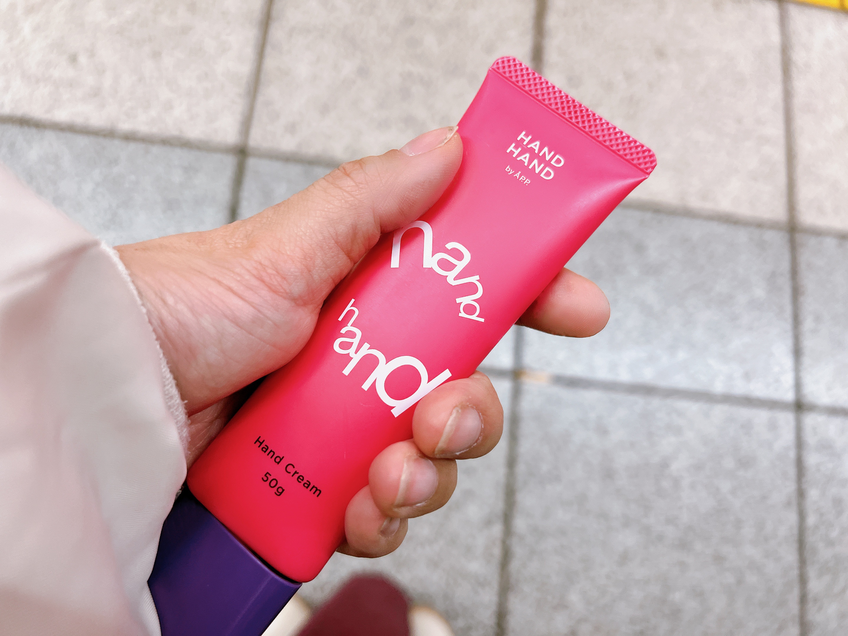 HAND HAND ハンドクリーム F（ゴージャスフローラル)/カエタステクノロジー/ハンドクリームを使ったクチコミ（1枚目）