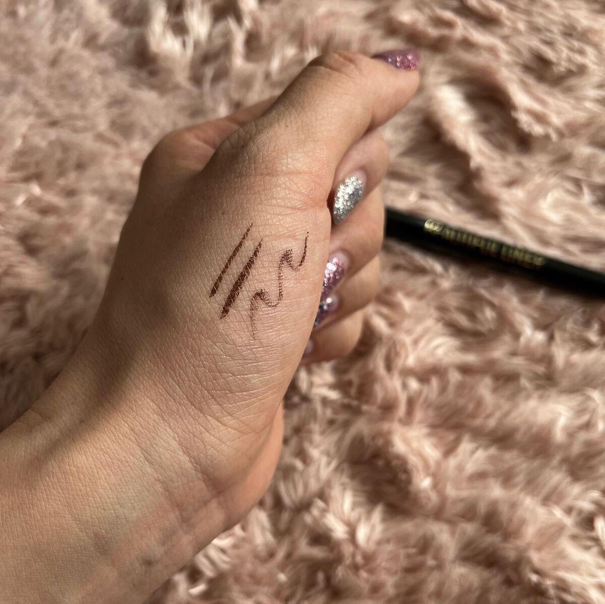 ビューティフルライナー/ピコモンテ/リキッドアイライナーを使ったクチコミ(3枚目)