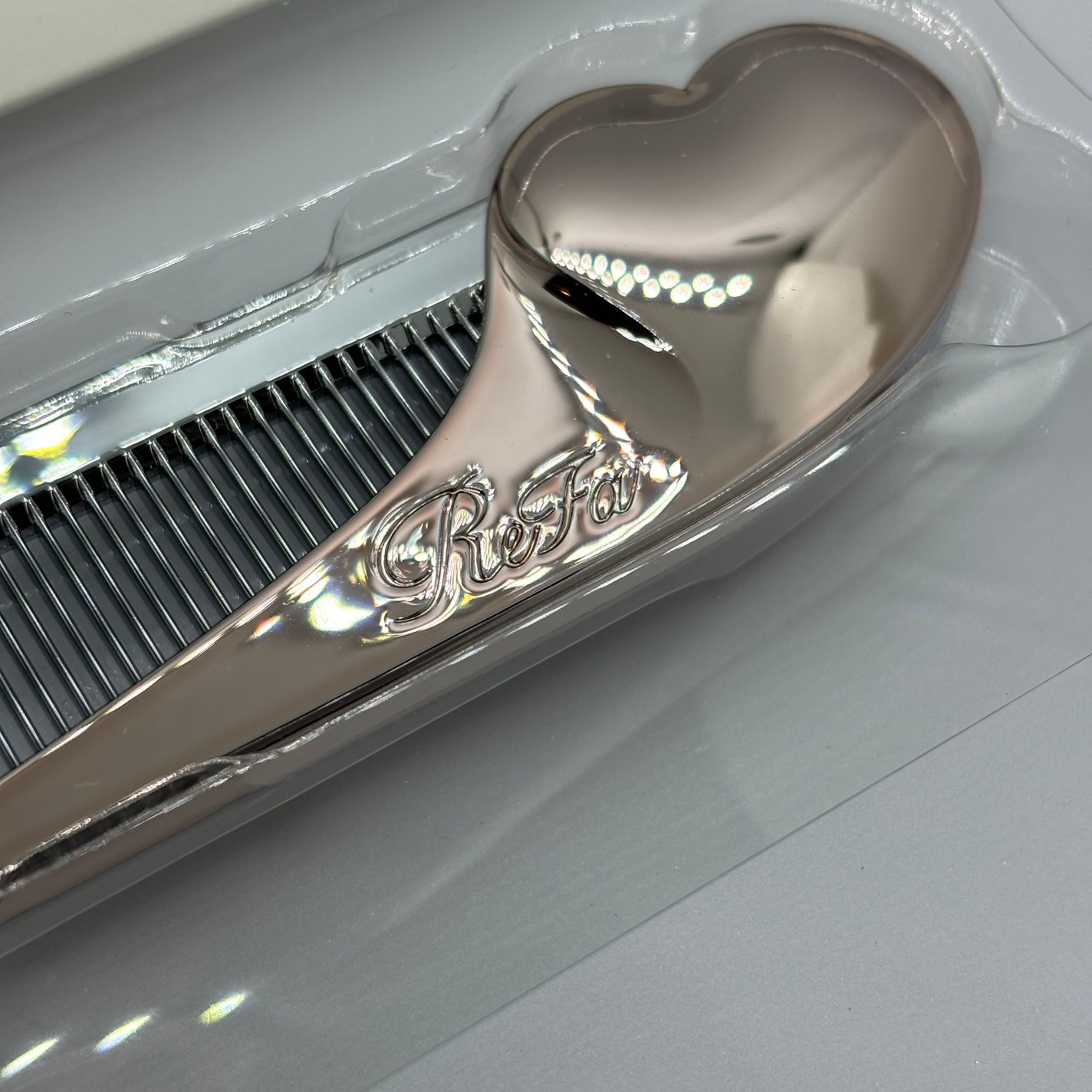 リファ ハートブラシ/ReFa/頭皮ケアを使ったクチコミ(5枚目)